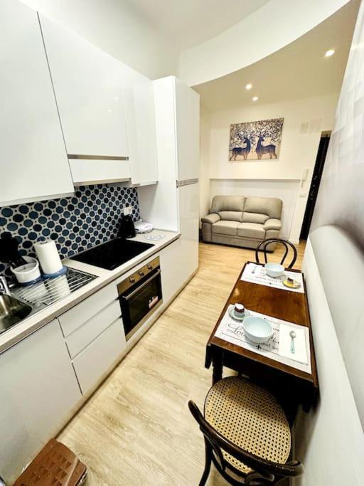 Apartment Termini/s.giovanni Sweet - Metro A/b Rom